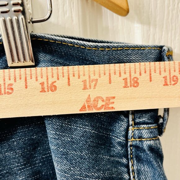 Vintage Levi's 559 Relaxed Straight Jeans Dark Wash Blue Men's 38 X 32 Batwing - Picture 7 of 12